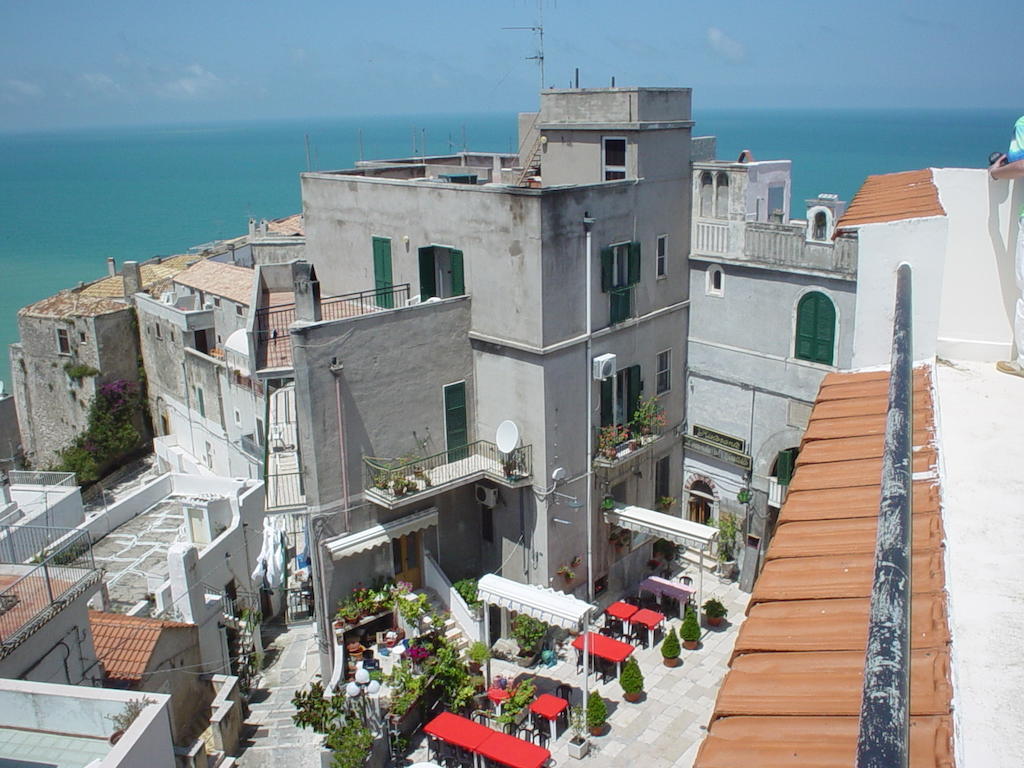 Locanda Al Castello Peschici Bagian luar foto