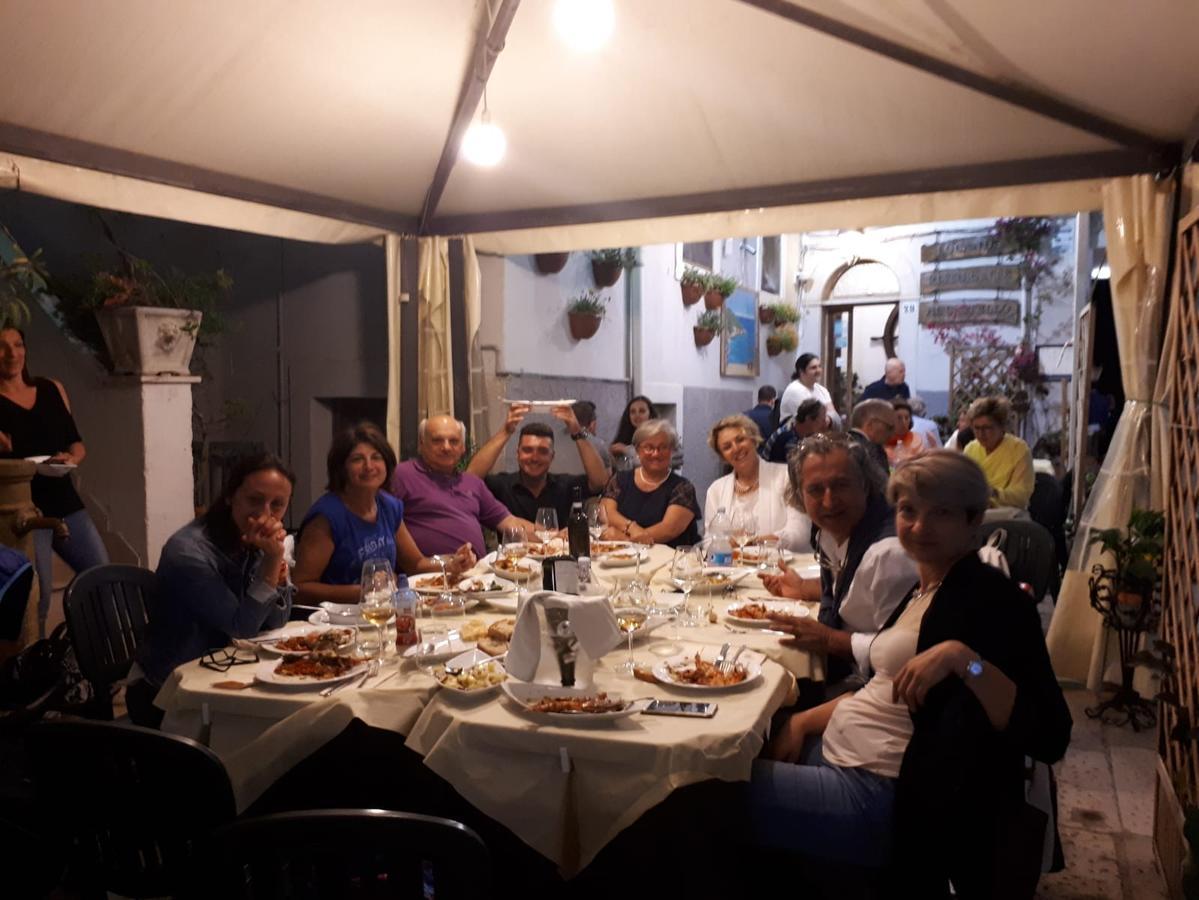 Locanda Al Castello Peschici Bagian luar foto