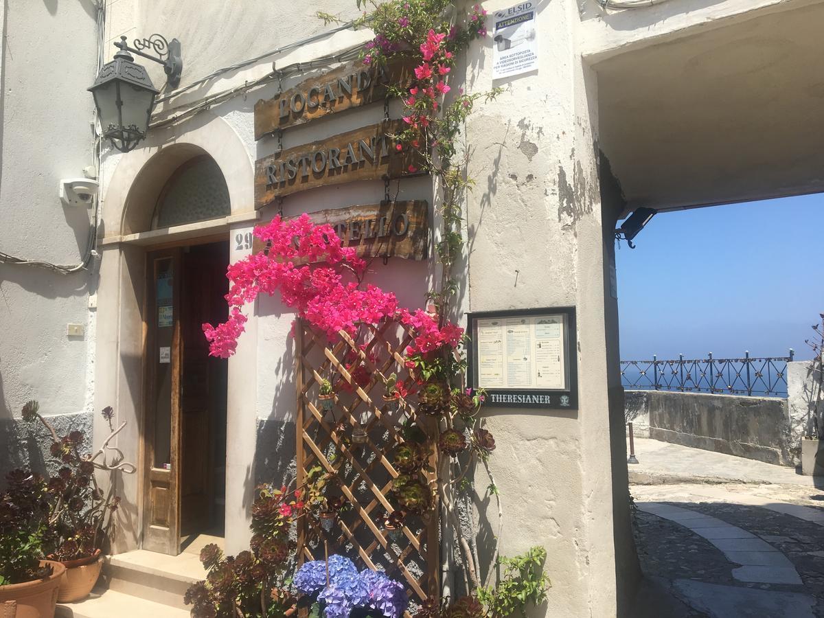 Locanda Al Castello Peschici Bagian luar foto